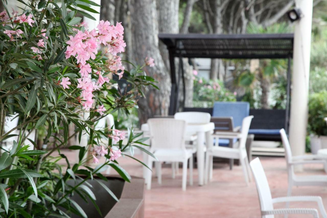 Fafa Beach Hotel Golem  Εξωτερικό φωτογραφία